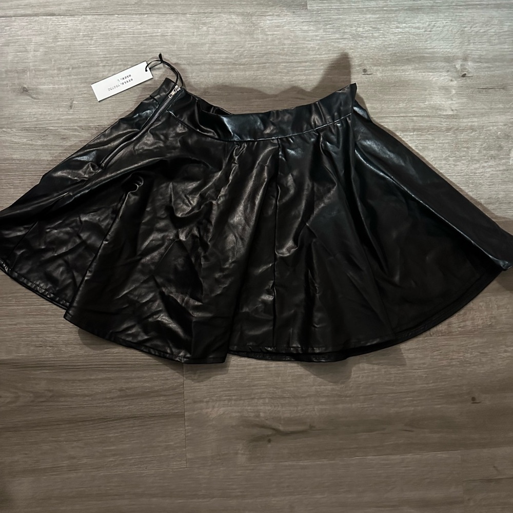Black leather skirt